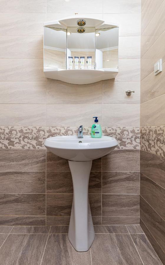 פלובדיב Modernly-Designed 1Bd Apartment With A Nice Terrace מראה חיצוני תמונה